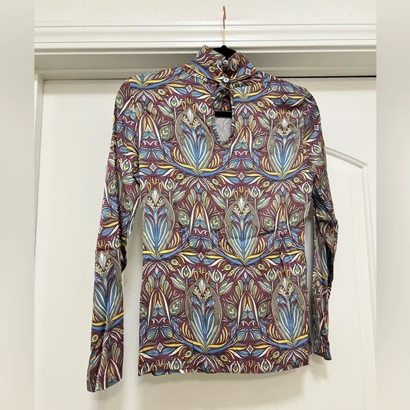 SFIZO Sfizio Art Deco Style Mockneck Top - Picture 8 of 14